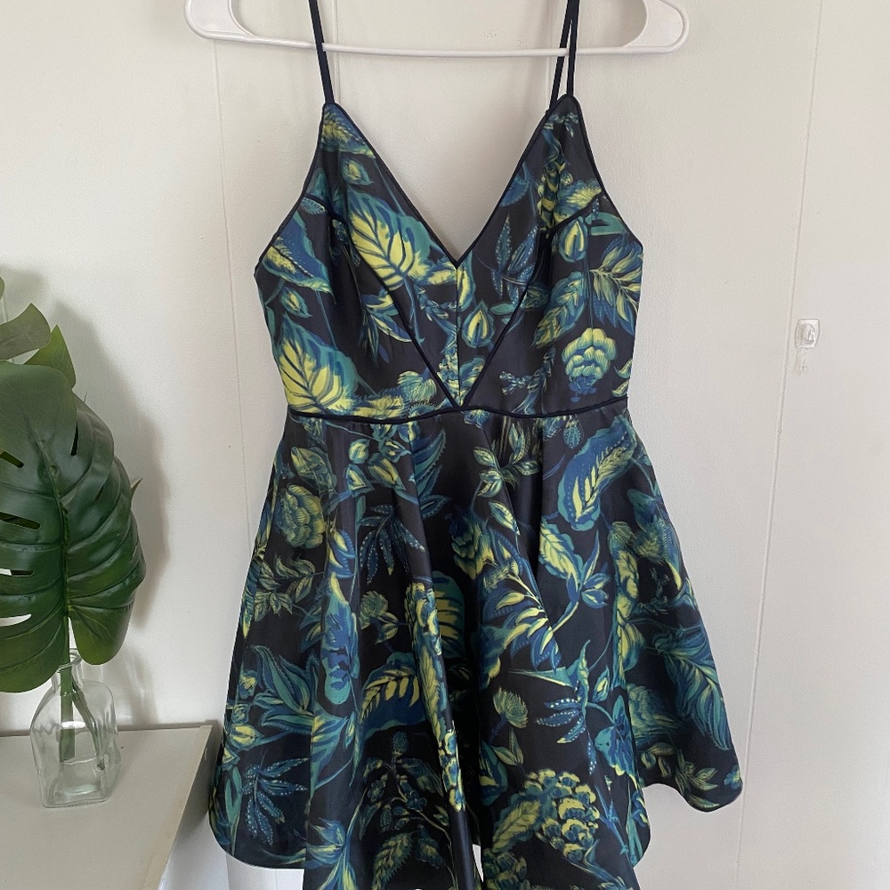 Women’s Formal Dress